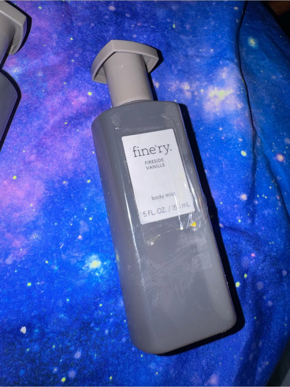 finery Fireside Vanille Body Mist — unisex